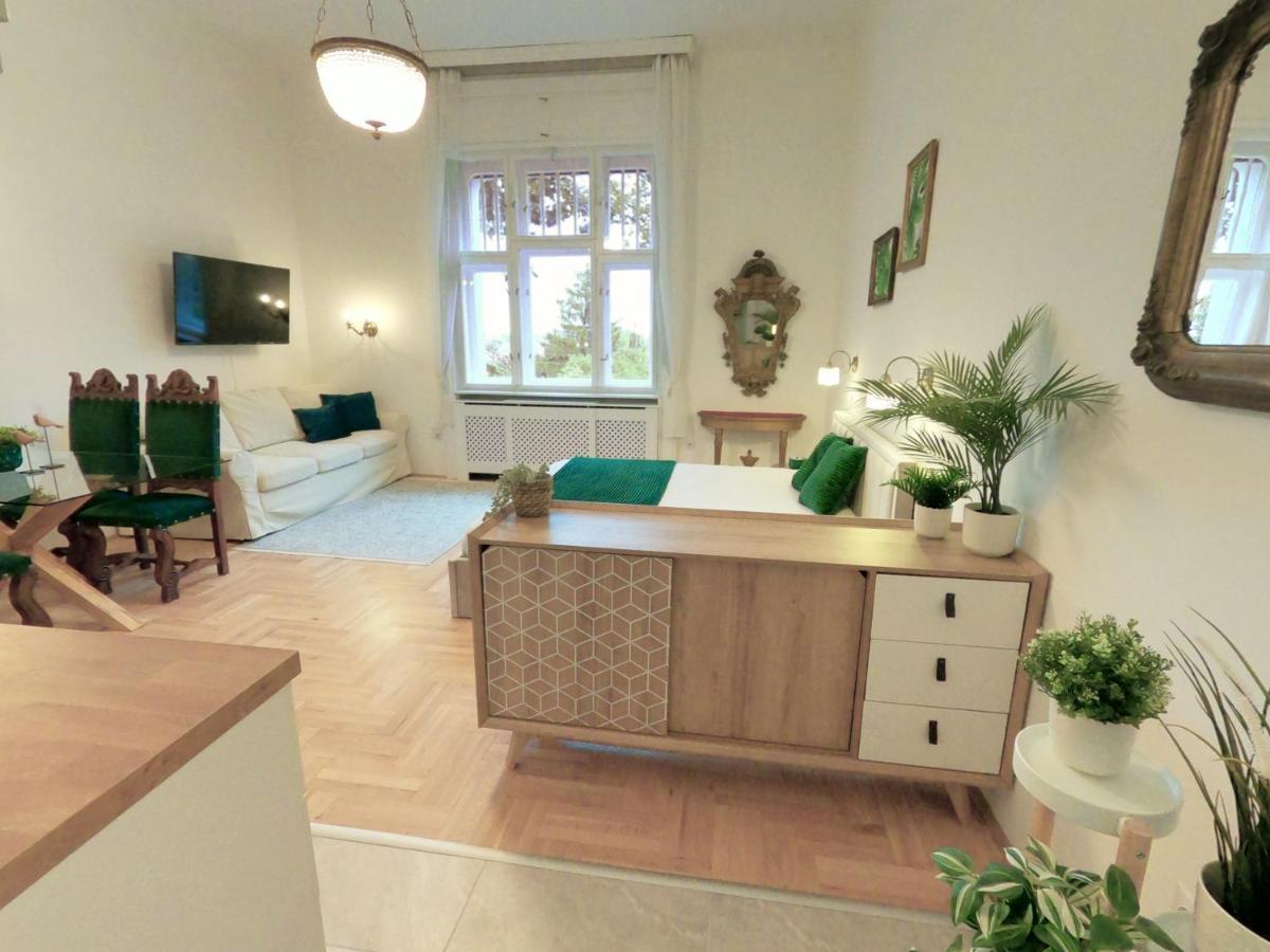 Green Hill Apartment Budapest Eksteriør bilde